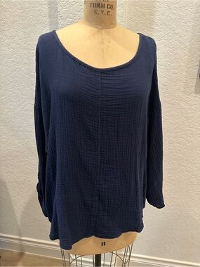 Women's Navy Gauze Long-Sleeve Scoop Neck Top